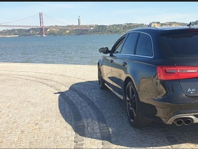 Audi A6 Avant 2.0 TDi S-Line