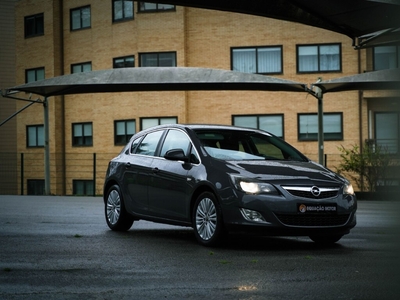 Opel Astra 1.7 CDTi Enjoy Start/Stop