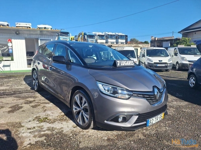 Renault Grand Scenic 1.5 dCi Intens Hybrid Assist SS