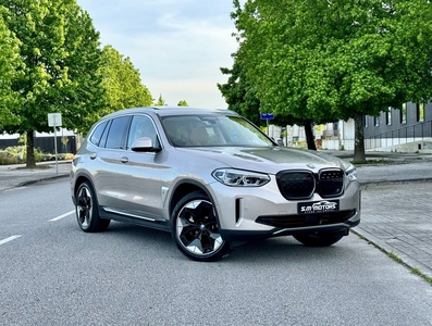 BMW IX3 Impressive com 22 500 km por 54 000 € SM Motors | Braga