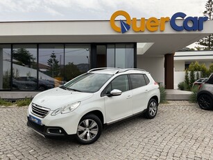 Peugeot 2008 1.2 PureTech Allure com 135 846 km por 10 900 € Quercar Malveira | Lisboa