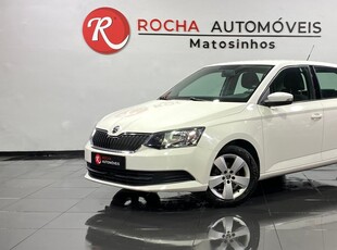 Skoda Fabia 1.0 Ambition com 61 534 km por 9 999 € Rocha Automóveis - Matosinhos | Porto