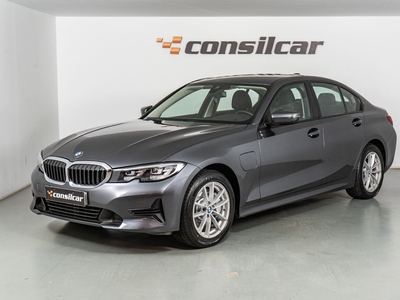 BMW Serie-3 330 e Corporate Edition Auto por 30 980 € Consilcar | Lisboa
