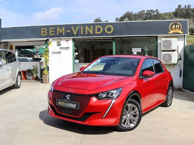 Peugeot 208 e- 50 kWh Allure com 68 112 km por 25 970 € Auto Lotus (Caneças-Odivelas) | Lisboa