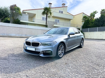 BMW Serie-5 530 e iPerformance Pack M com 240 000 km por 27 950 € Óscar Leal Automóveis | Aveiro