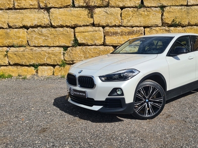 BMW X2 18 d sDrive Auto Advantage com 94 430 km por 29 950 € Tracção Motor | Lisboa