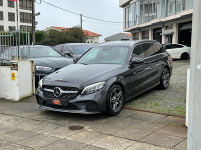 Mercedes Vito 116 CDi/32 com 142 871 km por 29 900 € Look Car Automóveis | Porto