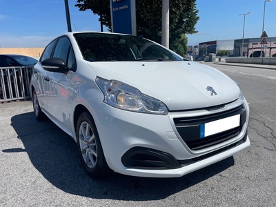 Peugeot 208 1.6 BlueHDi Style com 172 000 km por 10 400 € LUIS MOTA AUTOMOVEIS | Porto