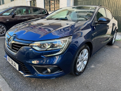 Renault Mégane 1.5 Blue dCi Limited com 127 325 km por 16 900 € Tuticar.pt | Lisboa