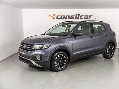 Volkswagen T-Cross 1.0 TSI Life com 52 456 km por 18 680 € Stand Massama Norte | Lisboa