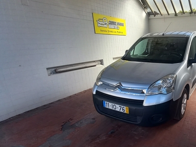 Citroen Berlingo 1.6 HDi Exclusive com 229 820 km por 5 490 € Carros Usados Baratos | Porto