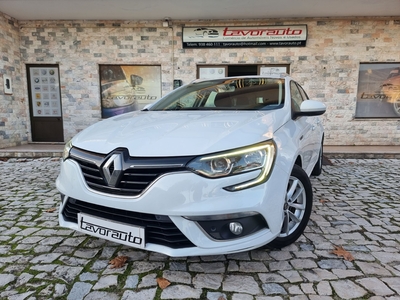 Renault Mégane 1.5 Blue dCi Limited por 15 500 € Tavorauto | Aveiro