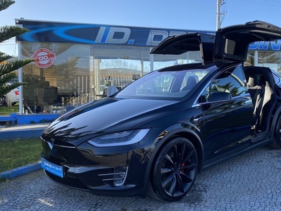 Tesla Model X 75D por 59 900 € Drive Point | Porto