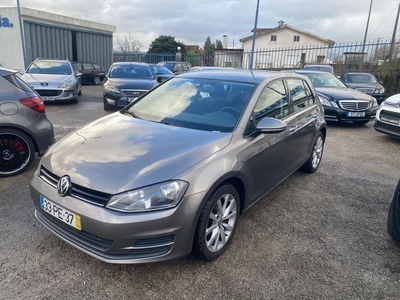 Volkswagen Golf 1.6 TDi BlueMotion Trendline por 11 898 € Leitão e Santos Lda | Coimbra