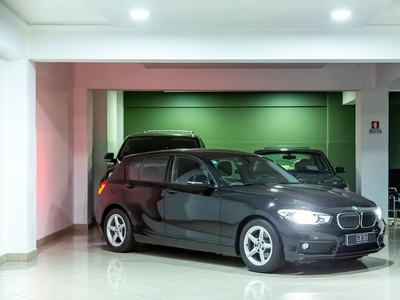 BMW Serie-1 116 d EfficientDynamics com 69 000 km por 17 500 € LFA | Lisboa