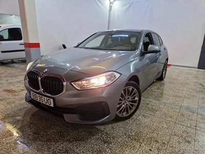 BMW Serie-1 116 d Advantage com 8 876 km por 29 400 € Ayvens Gaia | Porto