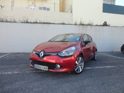Renault Clio 0.9 TCE Limited com 128 331 km por 9 900 € Idealcar | Lisboa