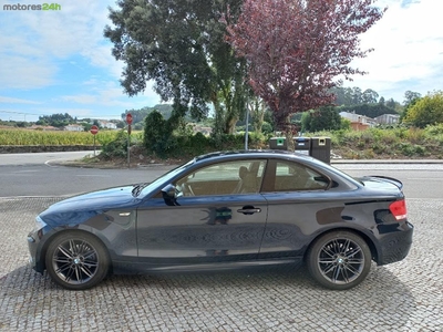 BMW Série 1 118 d Pack M