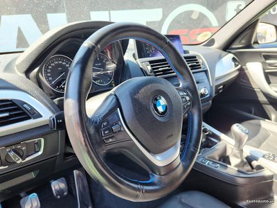 BMW 116 LED COURO