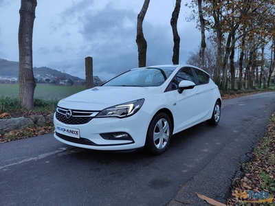 Opel Astra 1.6CDTI Edition