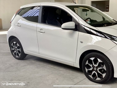 Usados Toyota Aygo X