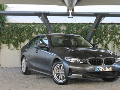 BMW Serie-3 330 e Corporate Edition Auto com 121 894 km por 27 490 € Webauto | Porto