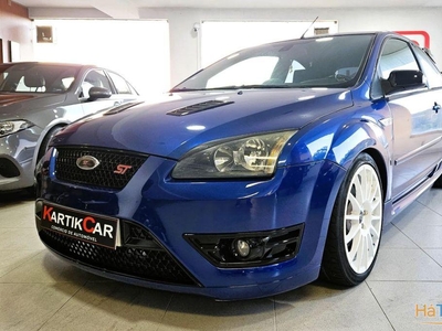 Ford Focus 2.5 VCT ST