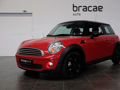 Mini Mini Cooper com 133 000 km por 8 900 € Bracae Auto | Braga