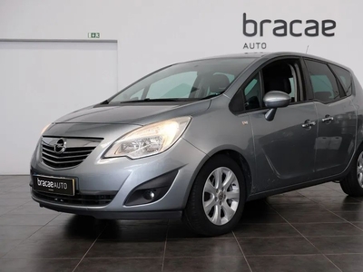 Opel Meriva 1.3 CDTi Cosmo com 190 000 km por 7 900 € Bracae Auto | Braga