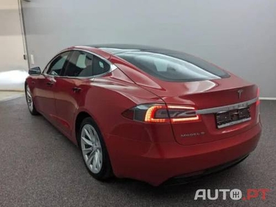 Tesla Model S 75d Business