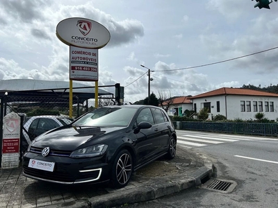 Volkswagen Golf 1.4 GTE Plug-in com 128 000 km por 18 990 € Conceito Automóvel | Porto