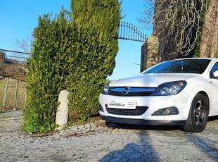 Opel Astra H Astra GTC 1.3 CDTi com 177 000 km por 7 990 € Raifama Automóveis | Braga