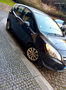 Opel Meriva 1.4T Caixa Automática