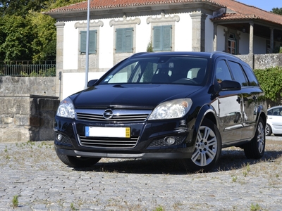 Opel Astra H Astra Caravan 1.7 CDTi Edition por 4 950 € RCar | Porto