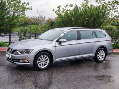 Vw Passat variant 2.0 TDi Confortline DSG