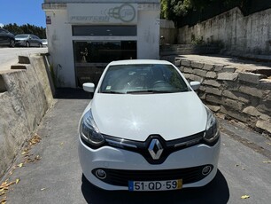 Renault Clio 1.5 dCi Dynamique S 82g com 196 800 km por 8 750 € Fortcar | Lisboa
