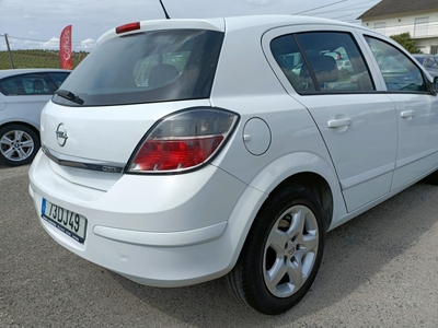 Opel Astra 1.3 CDTi Edition