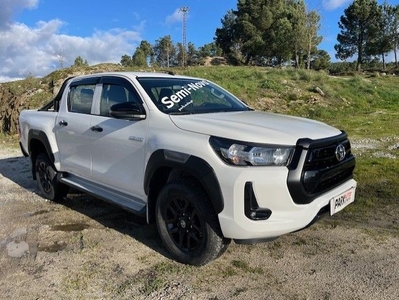 Toyota Hilux 2.4 D-4D 4WD Trial