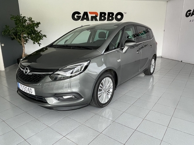 Opel Zafira 1.6 CDTi Innovation S/S com 106 210 km por 17 950 € Garbbo | Lisboa