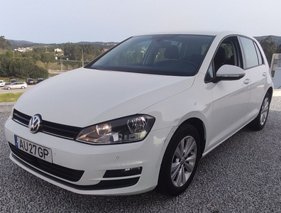 Volkswagen Golf 1.6 TDi GPS Edition DSG por 17 500 € Stand | Braga
