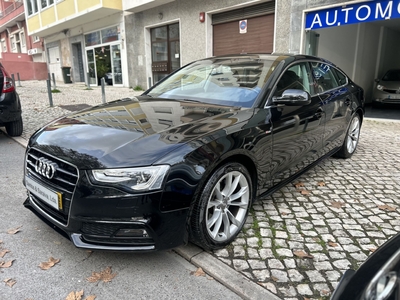Audi A5 SB 2.0 TDi Multi.S-line com 67 000 km por 23 700 € Santos e Saraiva Lda | Lisboa