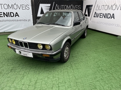 BMW Serie-3 318 i por 7 500 € Automóveis Avenida | Vila Real