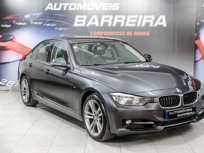 BMW Serie-3 325 d Line Sport Auto por 25 500 € Automóveis Barreira | Lisboa