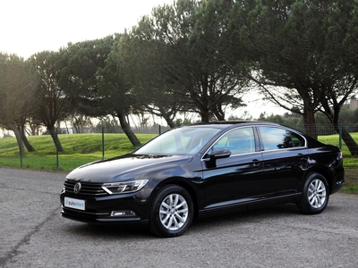 Volkswagen Passat 2.0 TDi Confortline por 18 950 € Auto Estoril - Gestão Automóvel | Lisboa