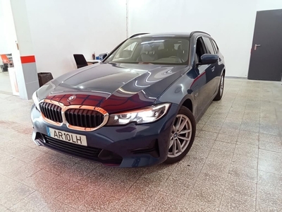 BMW Serie-3 320 e Touring Auto com 47 094 km por 38 900 € Ayvens Gaia | Porto