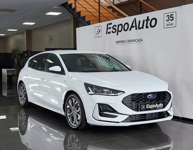 Ford Focus 1.0 EcoBoost MHEV ST-Line por 24 450 € EspoAuto Premium | Braga