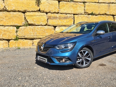 Renault Mégane 1.2 TCe Intens com 132 541 km por 17 500 € Tracção Motor | Lisboa