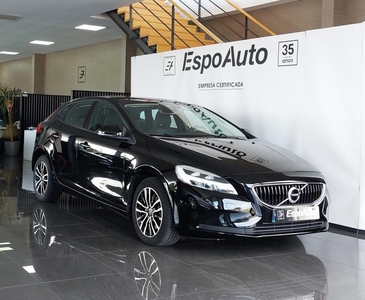 Volvo V40 2.0 D3 Momentum por 19 250 € EspoAuto Premium | Braga