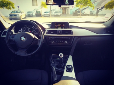 BMW 318 Touring Line