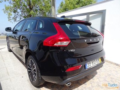 Volvo V40 2.0 D2 Momentum Geartronic